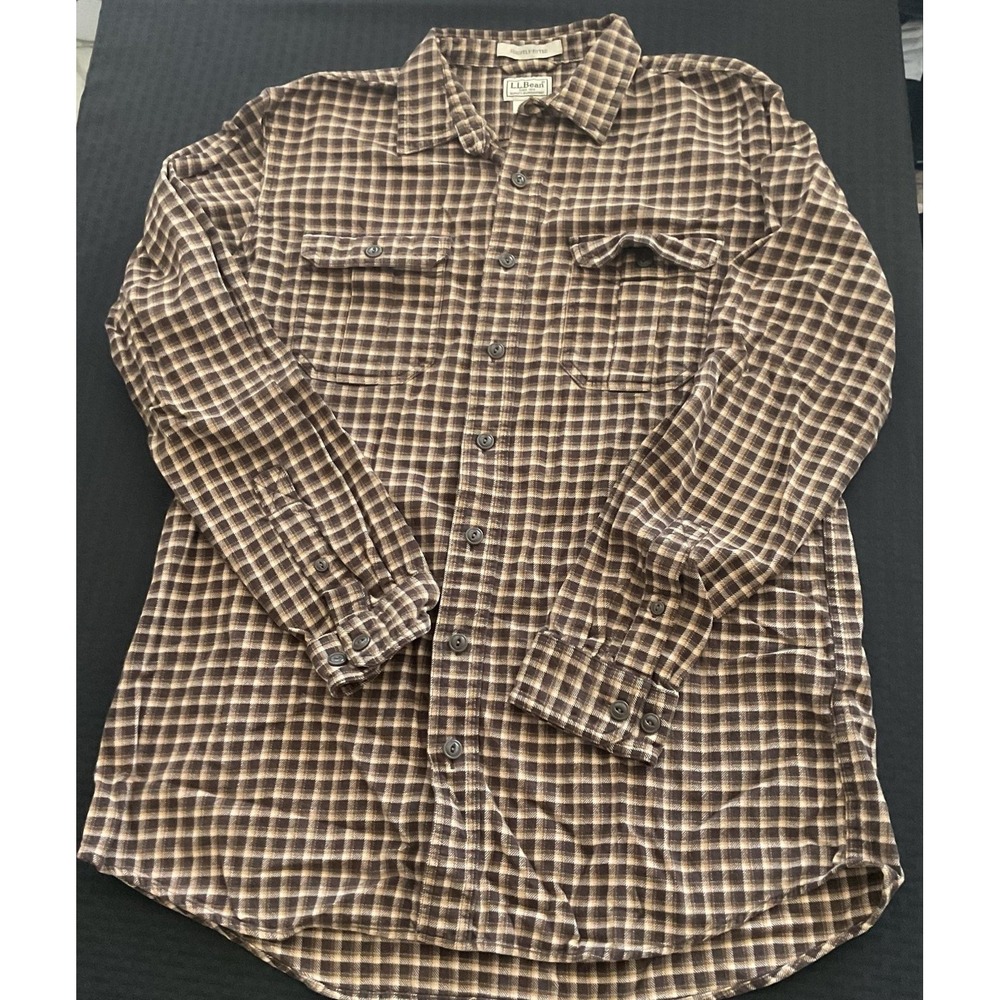 LL Bean Shirt Mens LT Brown Plaid Flannel‎ Long Sleeve Button Up Slightly Fitted